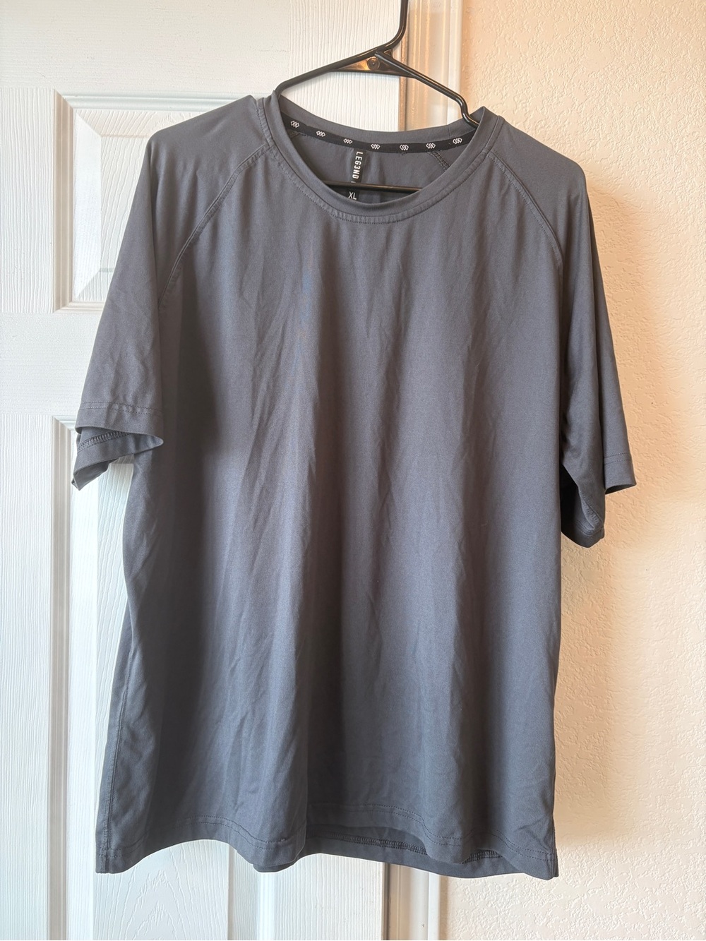 Men's Short Sleeve Crew Neck Tech Tee - Gray